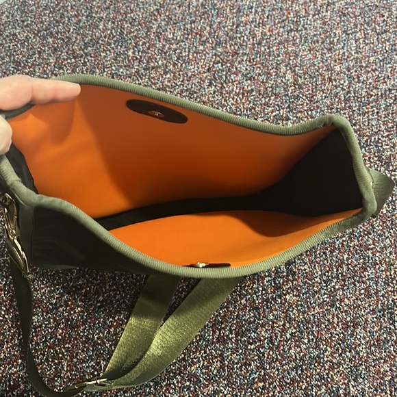 Ahdorned Camo Full Sized Messenger Crossbody Bag - Picture 7 of 8